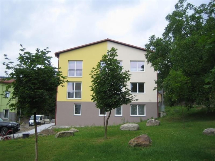 Pronájem bytu 1+KK (28,81 m2), Na Slatinách, Děčín IX - Bynov