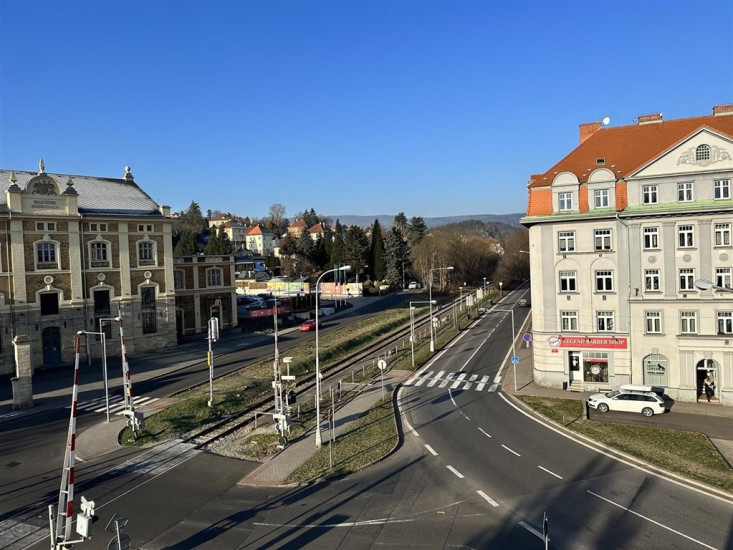 Pronájem bytu 4+1 (104 m2), OV, Revoluční náměstí, Děčín IV - Podmokly