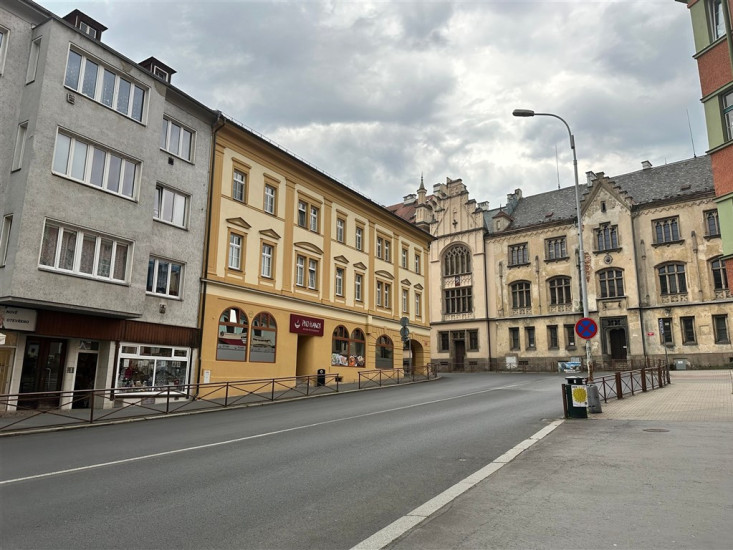 Pronájem bytu 2+1 (55 m2), OV, Radniční, Děčín I - Děčín