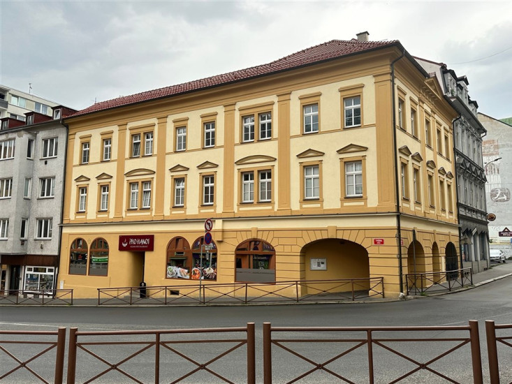 Pronájem bytu 2+1 (55 m2), OV, Radniční, Děčín I - Děčín