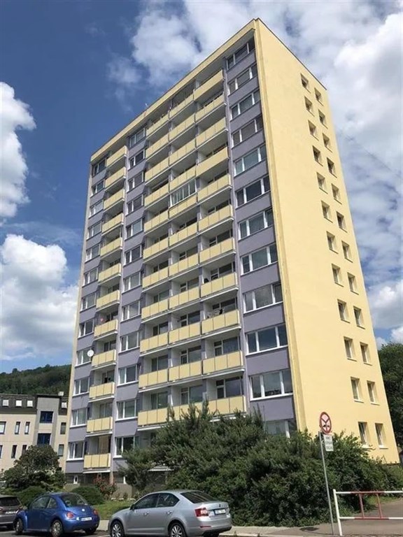 Pronájem bytu 1+kk s lodžií  (25,6 m2), OV, Duchcovská 224, Děčín I - Děčín