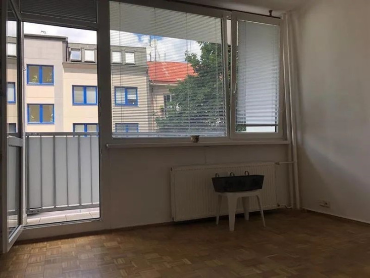 Pronájem bytu 1+kk s lodžií  (25,6 m2), OV, Duchcovská 224, Děčín I - Děčín