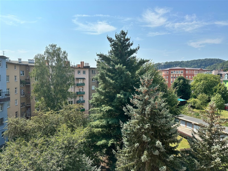 Byt 3+1 + 2 lodžie (81,6 m2), OV, Nerudova, Děčín I - Děčín