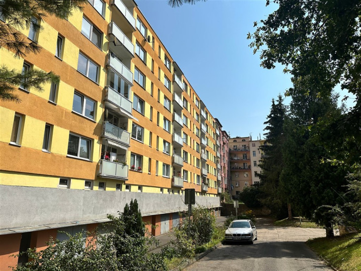 Byt 3+1 + 2 lodžie (81,6 m2), OV, Nerudova, Děčín I - Děčín