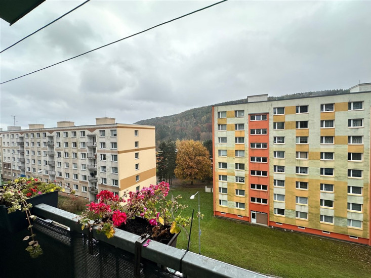 Byt 2+1 s lodžií (66,6 m2), OV, Na Pěšině, Děčín IX - Bynov 