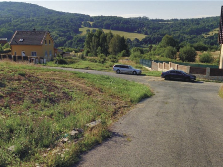 Pozemek pro výstavbu rodinného domu, Jasmínová, Jílové, Martiněves