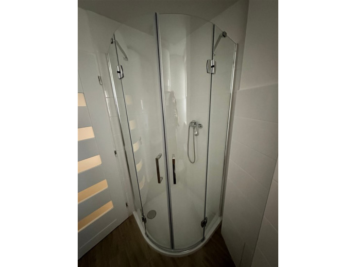 Pronájem podkrovního bytu 2+1 (65 m2), OV, Revoluční náměstí, Děčín IV - Podmokly
