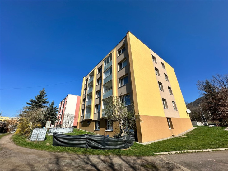 Byt 3+1 s lodžií (66,4 m2), OV, Březiny, Děčín XXVII - Březiny