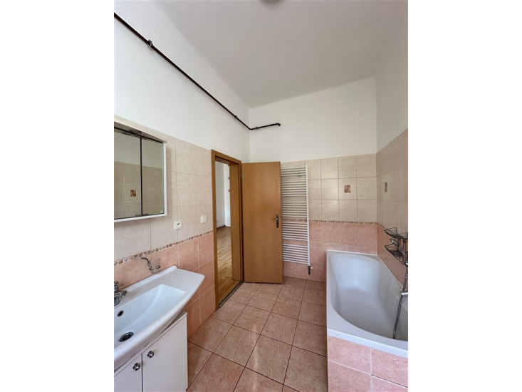 Pronájem bytu 2+kk (52 m2), OV, Raisova ul., Děčín IV-Podmokly