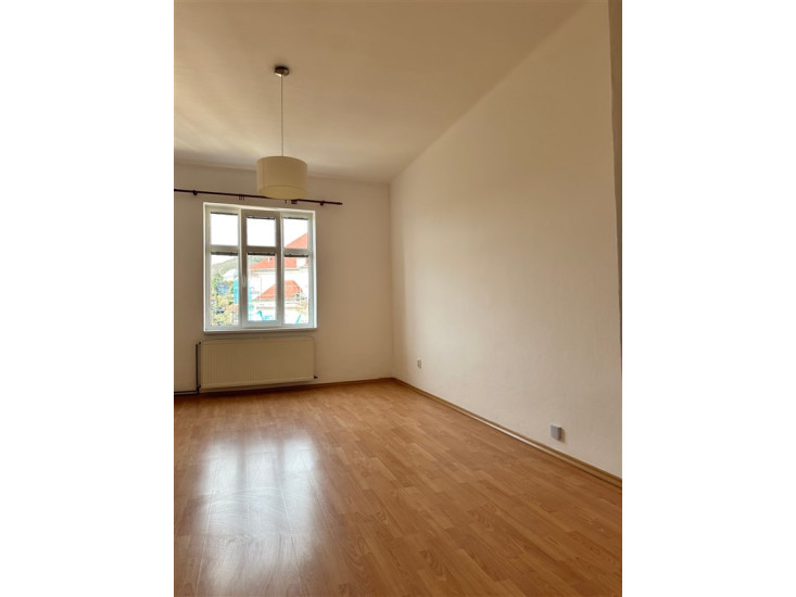 Pronájem bytu 2+kk (52 m2), OV, Raisova ul., Děčín IV-Podmokly