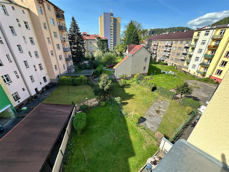 Byt 5+1 (140 m2) se společnou zahradou, Čsl. armády, Děčín I - Děčín