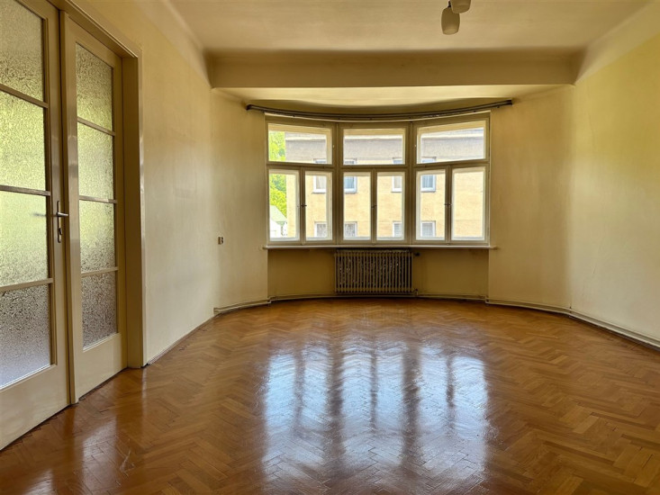 Byt 5+1 (140 m2) se společnou zahradou, Čsl. armády, Děčín I - Děčín