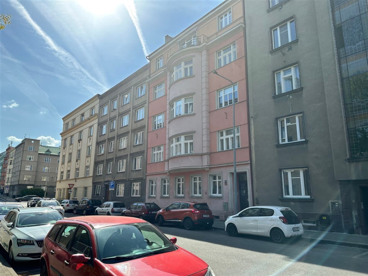 Byt 5+1 (140 m2) se společnou zahradou, Čsl. armády, Děčín I - Děčín