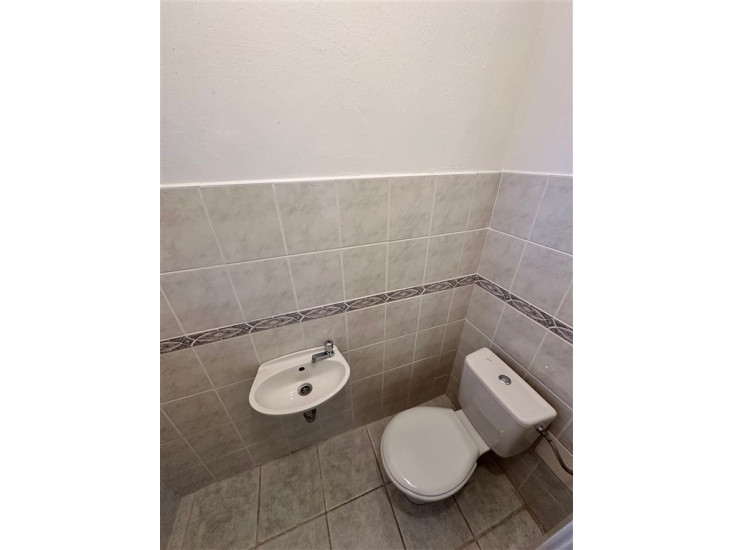 Byt 5+1 (140 m2) se společnou zahradou, Čsl. armády, Děčín I - Děčín
