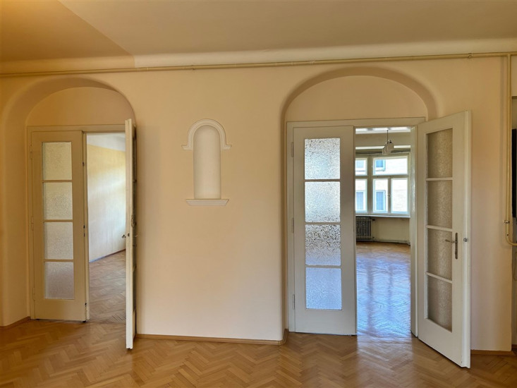 Byt 5+1 (140 m2) se společnou zahradou, Čsl. armády, Děčín I - Děčín