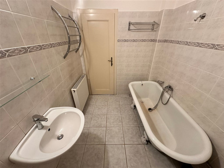 Byt 5+1 (140 m2) se společnou zahradou, Čsl. armády, Děčín I - Děčín