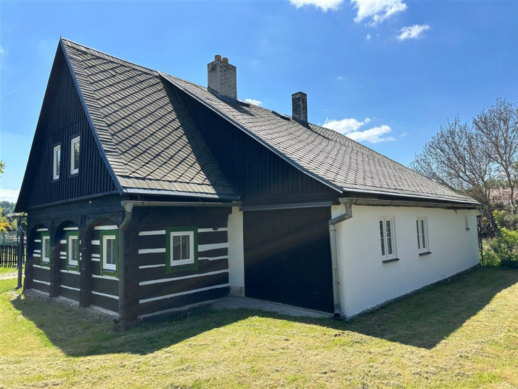 Rodinný dům se zahradou, Fibichova, Šluknov, okres Děčín