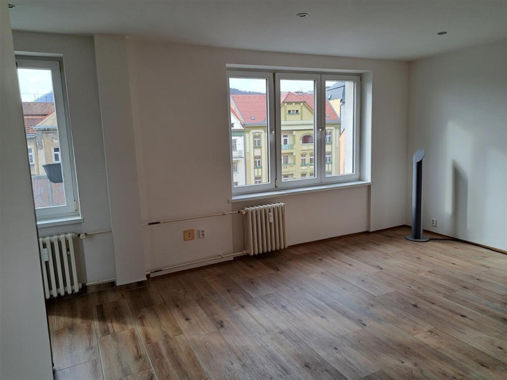Pronájem bytu 3+kk s balkonem, Prokopa Holého, Děčín IV - Podmokly